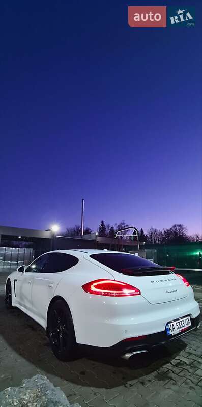 Porsche Panamera 2014