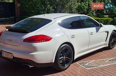 Фастбек Porsche Panamera 2014 в 