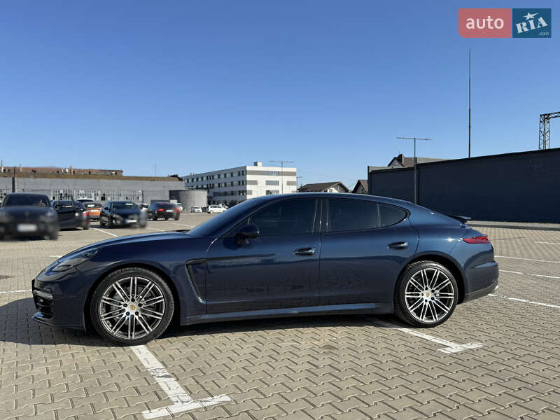 Porsche Panamera 2014