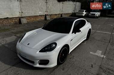 Porsche Panamera 2012 Porsche Panamera 2012