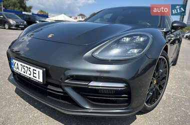 Фастбэк Porsche Panamera 2017 в 