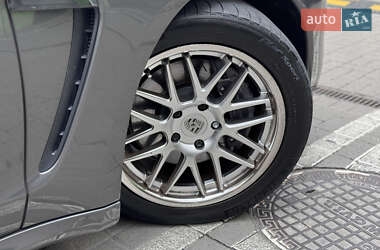 Фастбэк Porsche Panamera 2013 в 