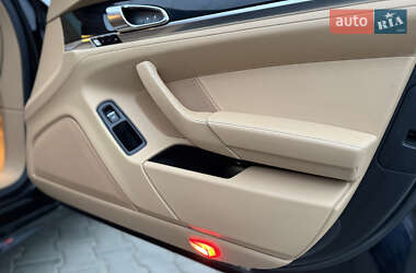 Фастбэк Porsche Panamera 2014 в 