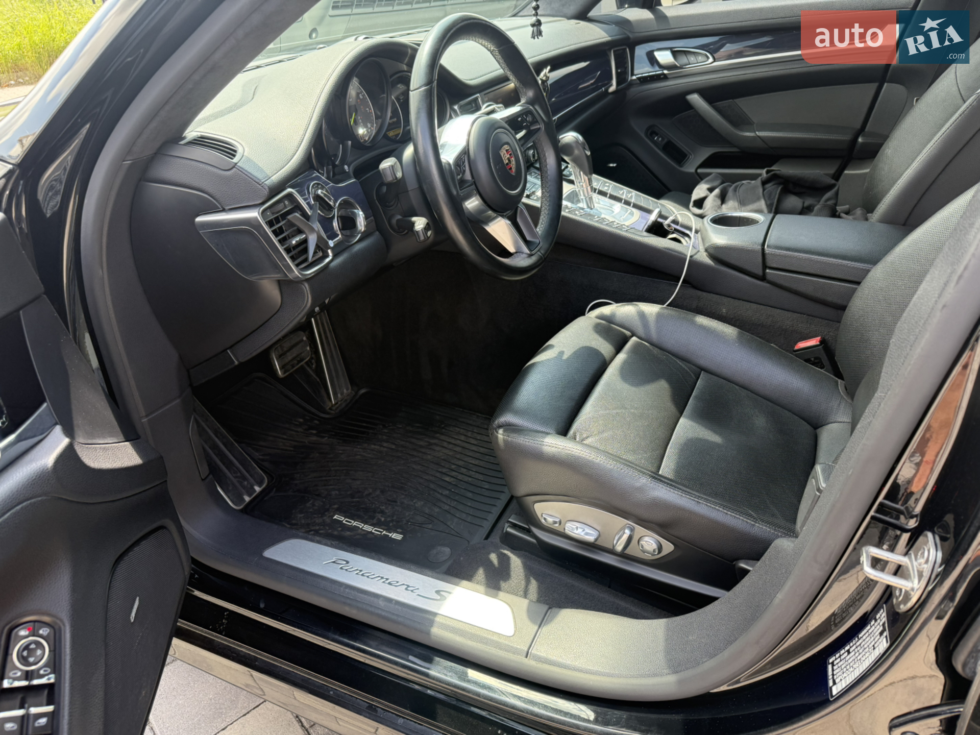 2014 Porsche Panamera - мініатюра 8