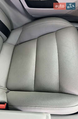 Фастбэк Porsche Panamera 2012 в 