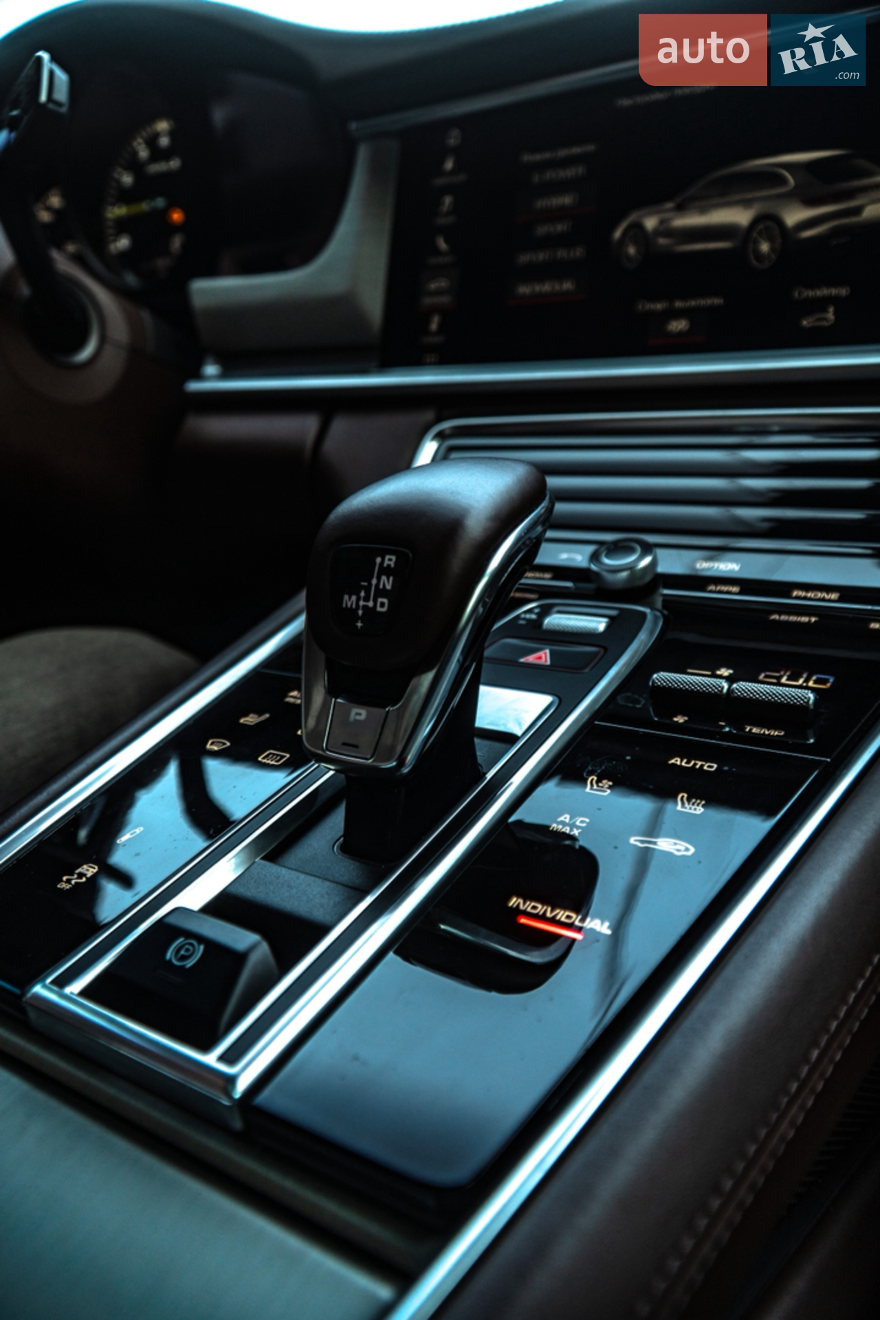 2018 Porsche Panamera - мініатюра 13