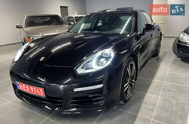 Porsche Panamera 2016