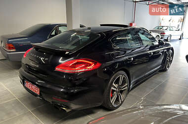 Фастбэк Porsche Panamera 2016 в 