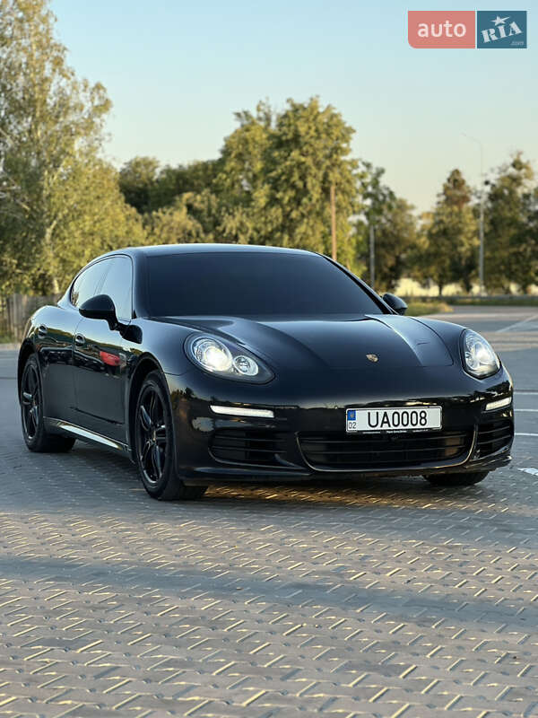 Porsche Panamera 2013