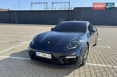 Фастбэк Porsche Panamera 2014 в 