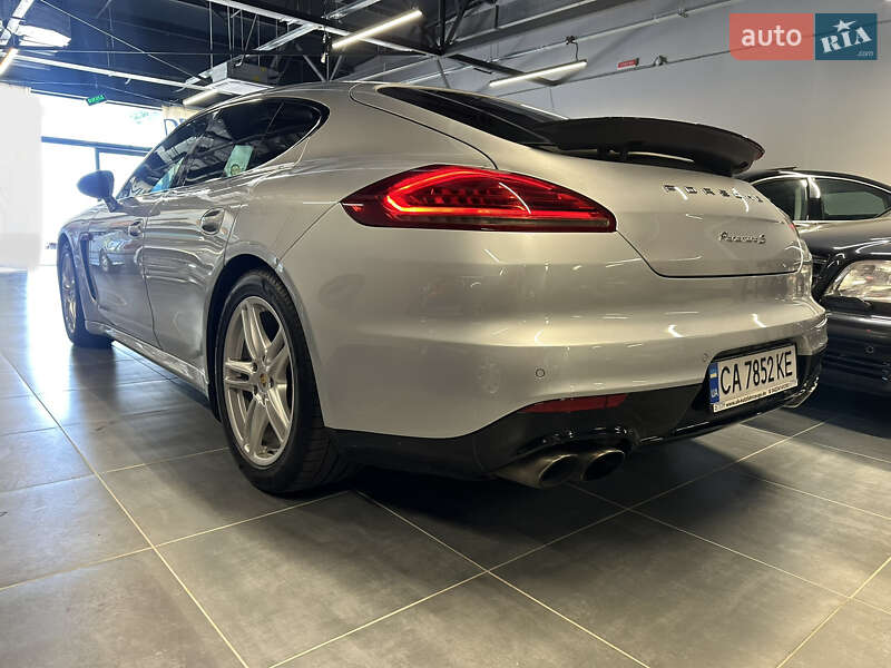 Фастбэк Porsche Panamera 2014 в Умани фото 8 Фастбэк Porsche Panamera 2014 в Умани