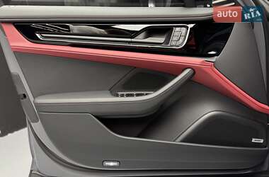 Фастбэк Porsche Panamera 2025 в 