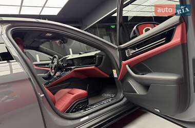 Фастбэк Porsche Panamera 2025 в 