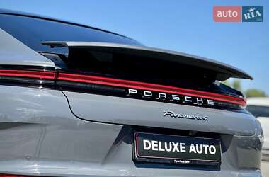 Фастбэк Porsche Panamera 2024 в 