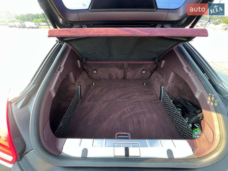 Фастбэк Porsche Panamera 2013 в Киеве фото 17 Фастбэк Porsche Panamera 2013 в Киеве