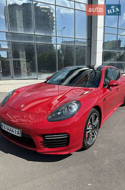 Фастбэк Porsche Panamera 2013 в Харькове