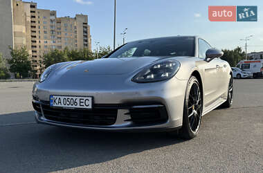 Фастбэк Porsche Panamera 2020 в Киеве