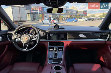 Фастбэк Porsche Panamera 2020 в 