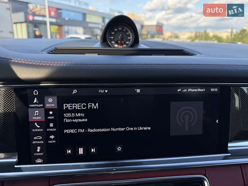 Фастбэк Porsche Panamera 2020 в Киеве