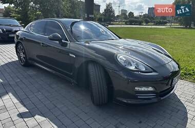 Porsche Panamera 2010 Porsche Panamera 2010