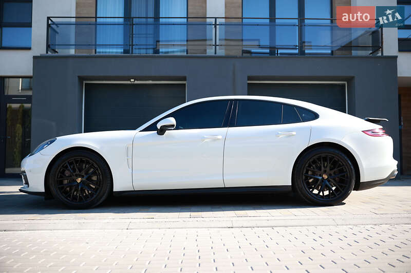 Фастбэк Porsche Panamera 2019 в Хмельницком фото 6 Фастбэк Porsche Panamera 2019 в Хмельницком