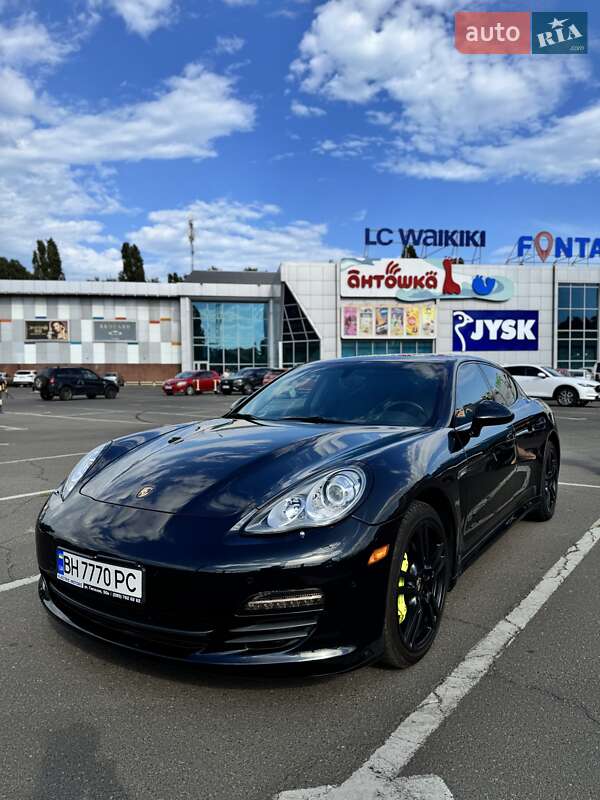 Фастбэк Porsche Panamera 2012 в Одессе фото 3 Фастбэк Porsche Panamera 2012 в Одессе