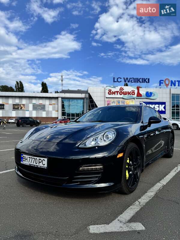 Фастбэк Porsche Panamera 2012 в Одессе фото 4 Фастбэк Porsche Panamera 2012 в Одессе