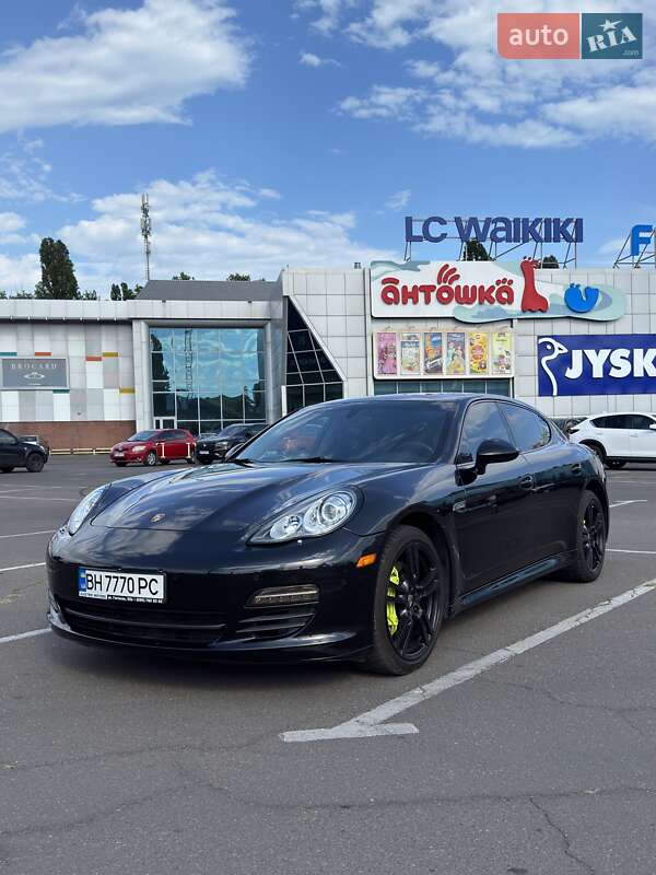 Фастбэк Porsche Panamera 2012 в Одессе фото 9 Фастбэк Porsche Panamera 2012 в Одессе