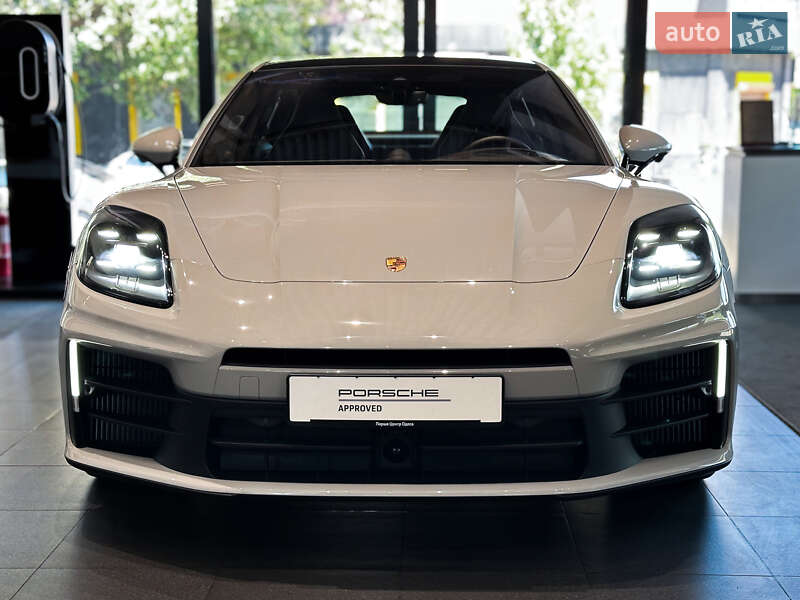 Фастбэк Porsche Panamera 2024 в Одессе