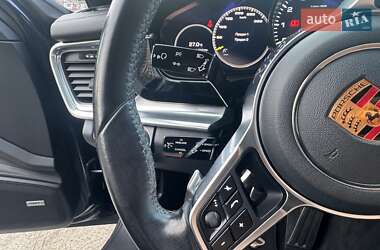 Фастбек Porsche Panamera 2018 в Києві