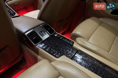 Фастбэк Porsche Panamera 2010 в 