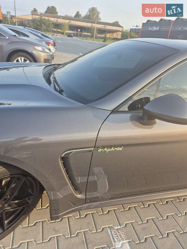 Фастбэк Porsche Panamera 2015 в Виннице фото 17 Фастбэк Porsche Panamera 2015 в Виннице
