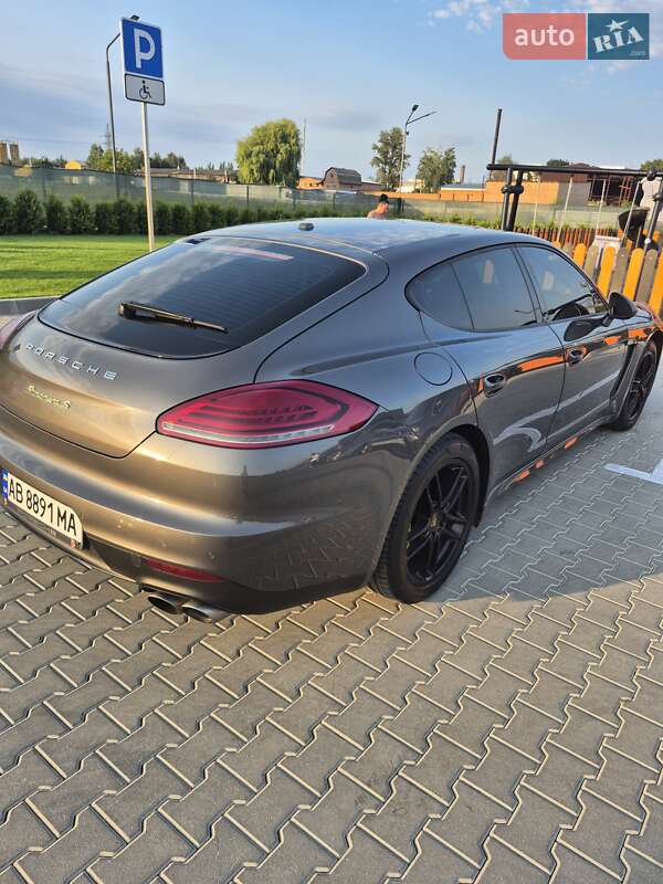Фастбэк Porsche Panamera 2015 в Виннице фото 21 Фастбэк Porsche Panamera 2015 в Виннице