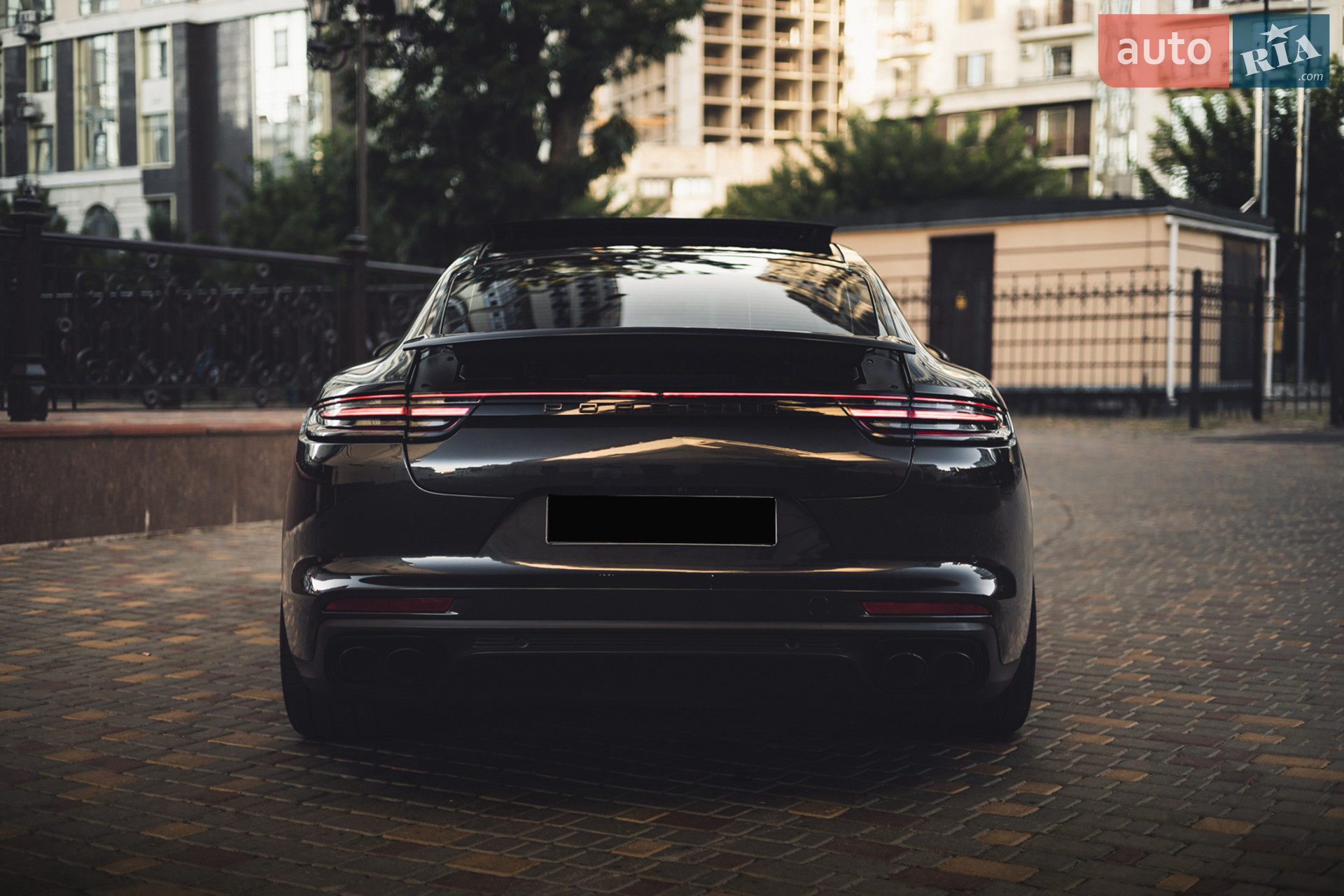 2017 Porsche Panamera - мініатюра 8