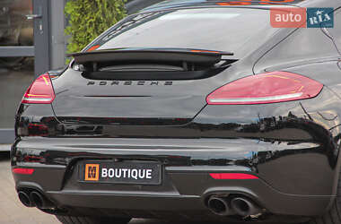 Фастбек Porsche Panamera 2014 в Одесі