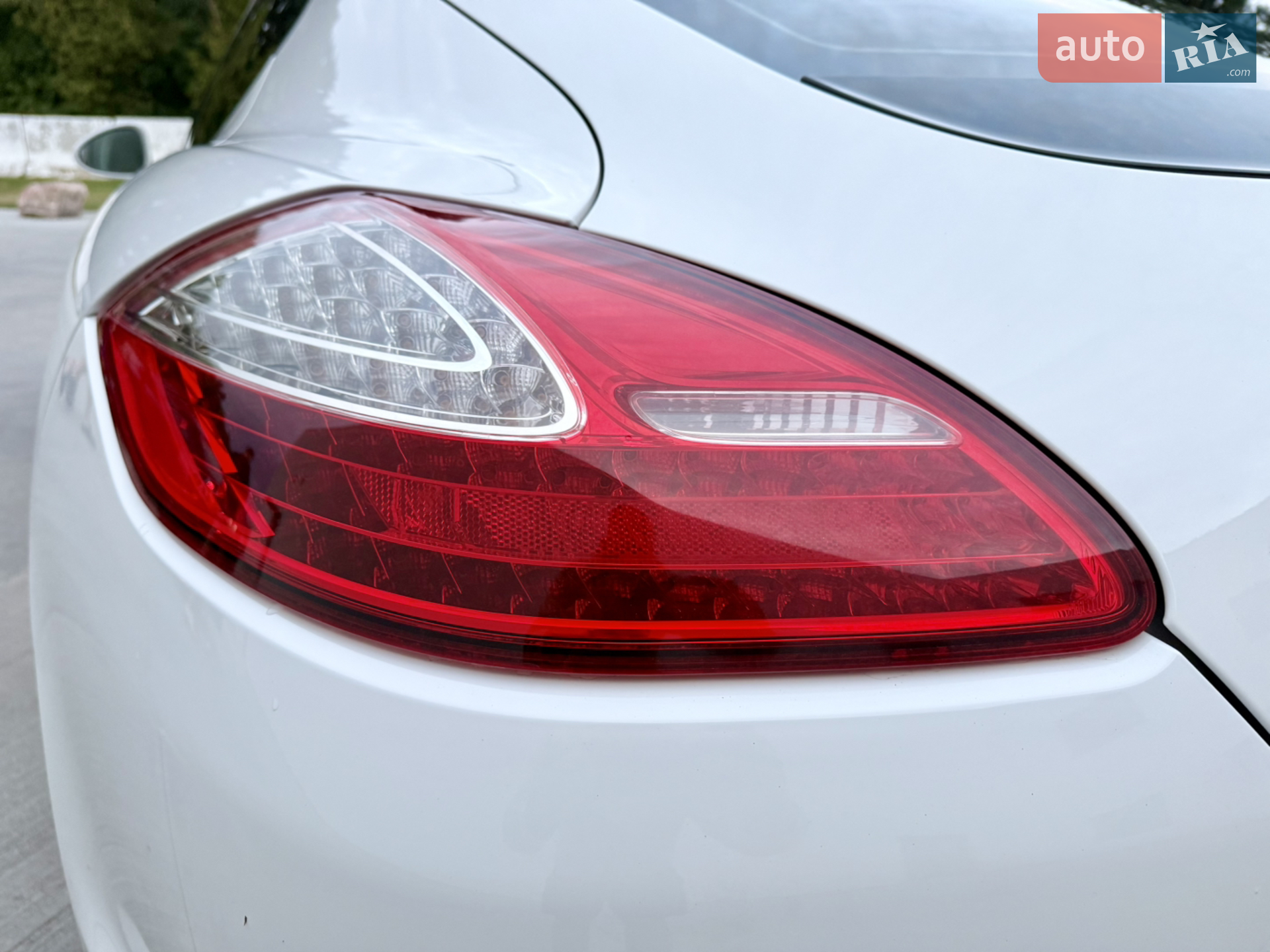2011 Porsche Panamera - мініатюра 28