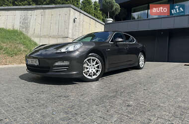 Porsche Panamera 2010 Porsche Panamera 2010