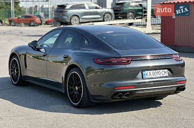 Фастбэк Porsche Panamera 2020 в 