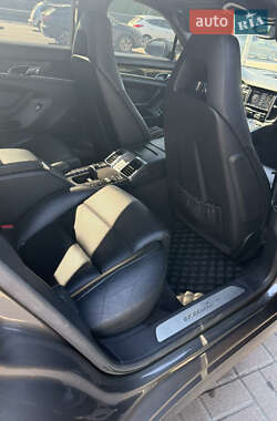 Фастбэк Porsche Panamera 2014 в 