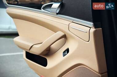 Фастбэк Porsche Panamera 2015 в 