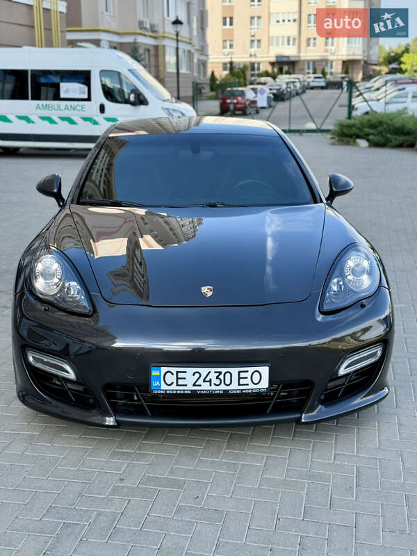 Фастбэк Porsche Panamera 2012 в Киеве