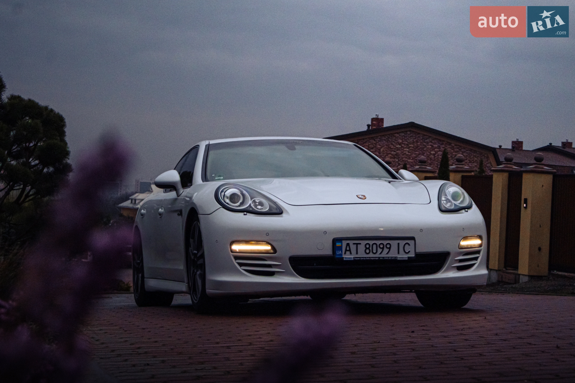 2012 Porsche Panamera - мініатюра 10