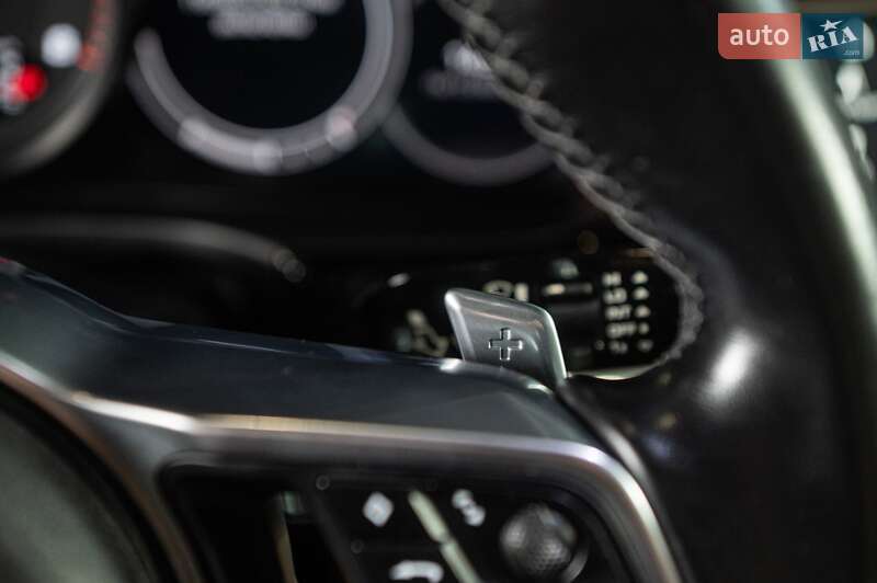 Фастбэк Porsche Panamera 2018 в Одессе фото 45 Фастбэк Porsche Panamera 2018 в Одессе