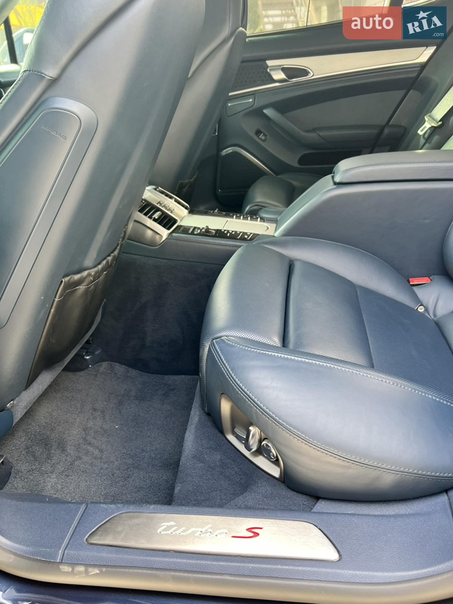 2011 Porsche Panamera - мініатюра 19