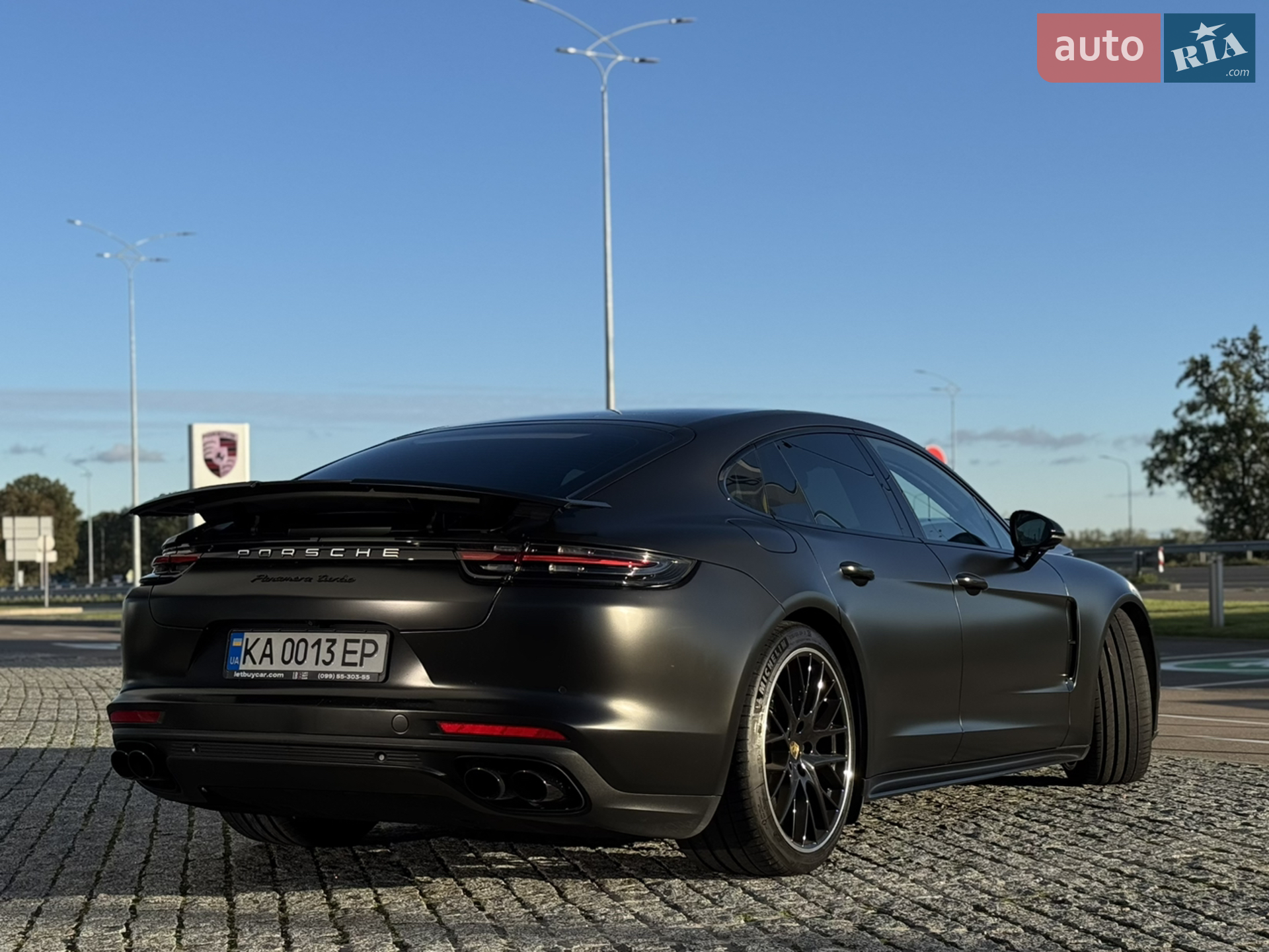 2017 Porsche Panamera - мініатюра 61