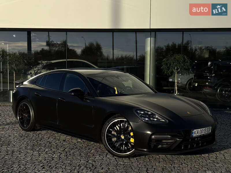 Фастбек Porsche Panamera 2017 в Києві фото 60 Фастбек Porsche Panamera 2017 в Києві