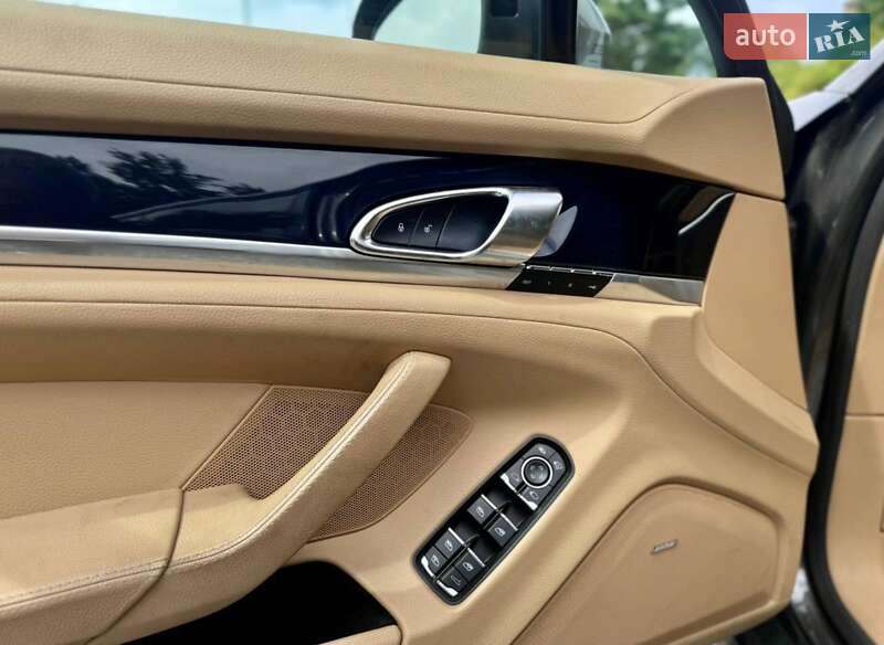 Фастбэк Porsche Panamera 2014 в Киеве фото 10 Фастбэк Porsche Panamera 2014 в Киеве