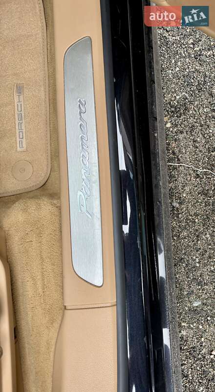 Фастбэк Porsche Panamera 2012 в Киеве