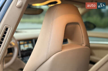 Фастбэк Porsche Panamera 2014 в 