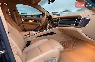 Фастбэк Porsche Panamera 2014 в 